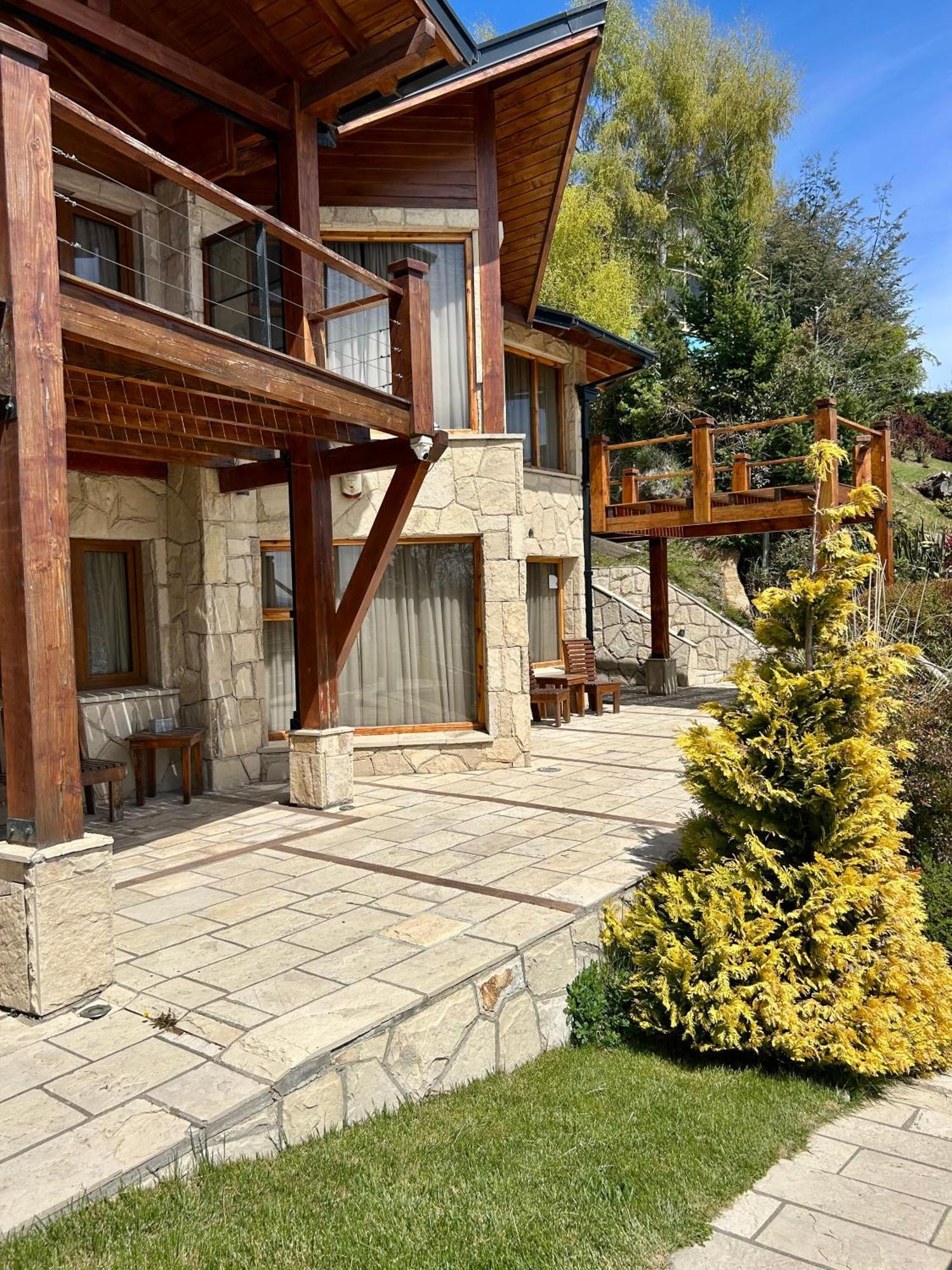 Bahia Paraiso Apart & Suites San Carlos de Bariloche Ngoại thất bức ảnh