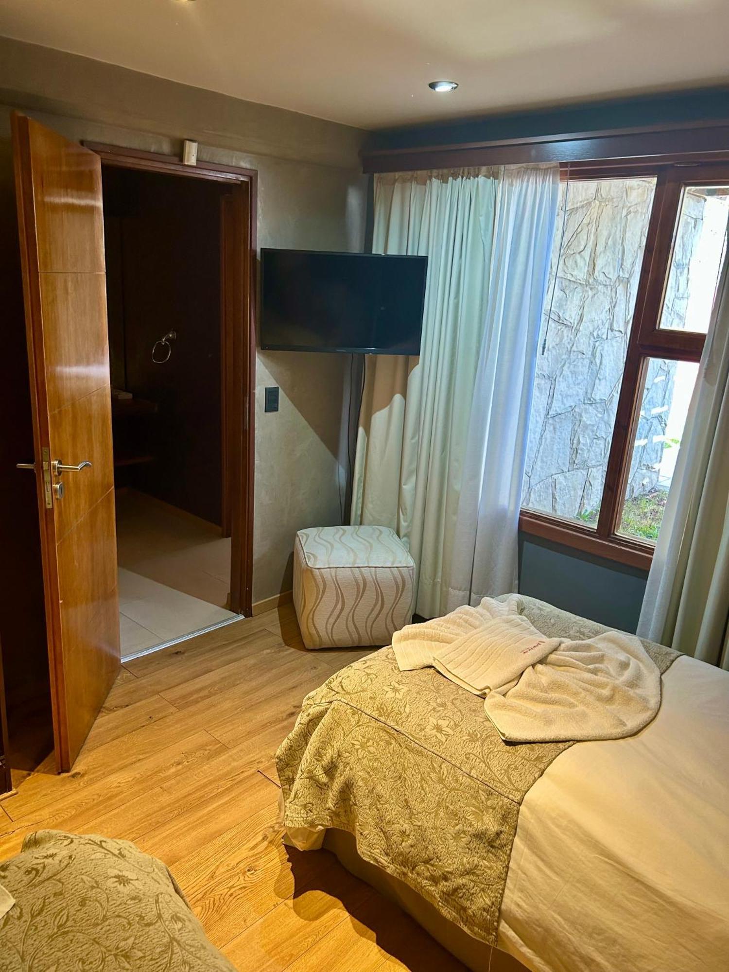 Bahia Paraiso Apart & Suites San Carlos de Bariloche Ngoại thất bức ảnh