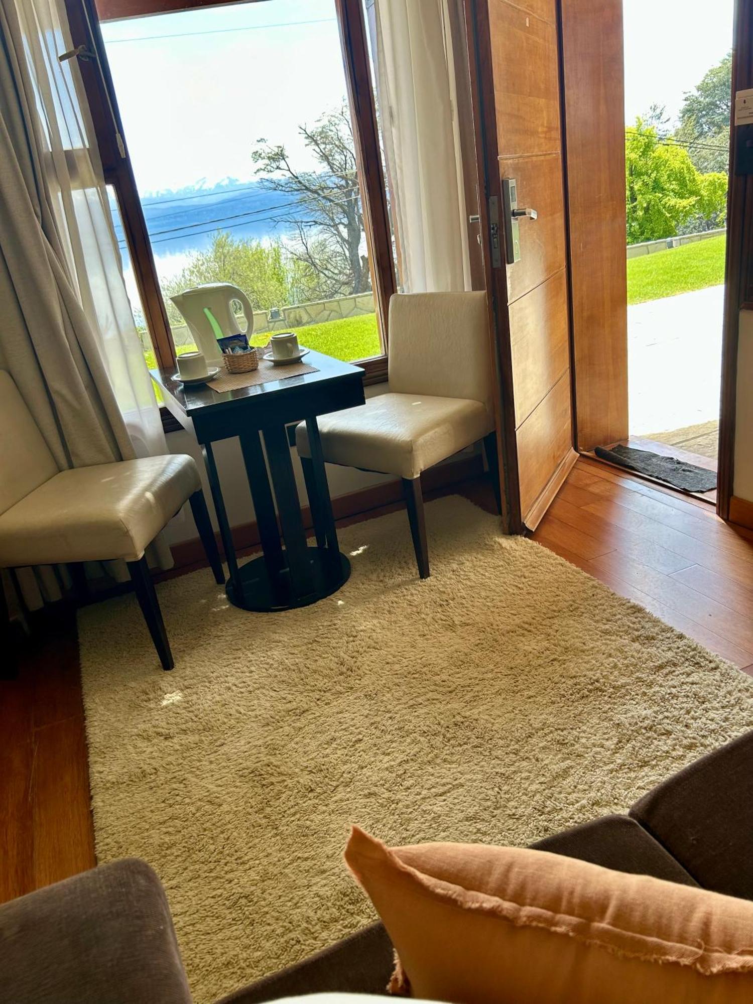 Bahia Paraiso Apart & Suites San Carlos de Bariloche Ngoại thất bức ảnh