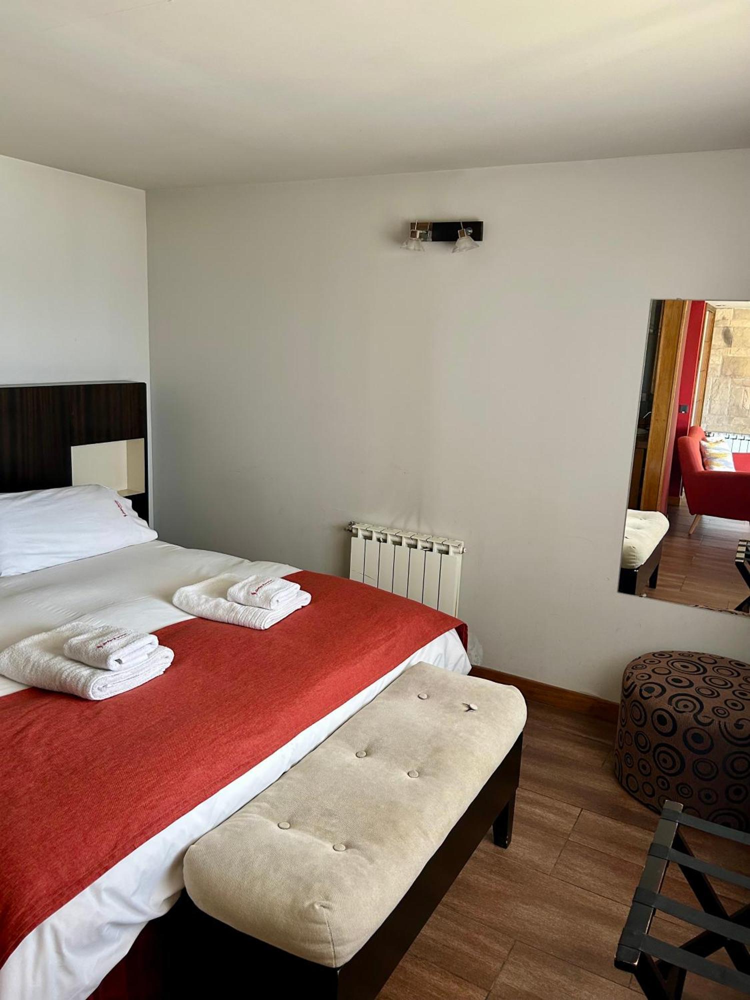Bahia Paraiso Apart & Suites San Carlos de Bariloche Ngoại thất bức ảnh