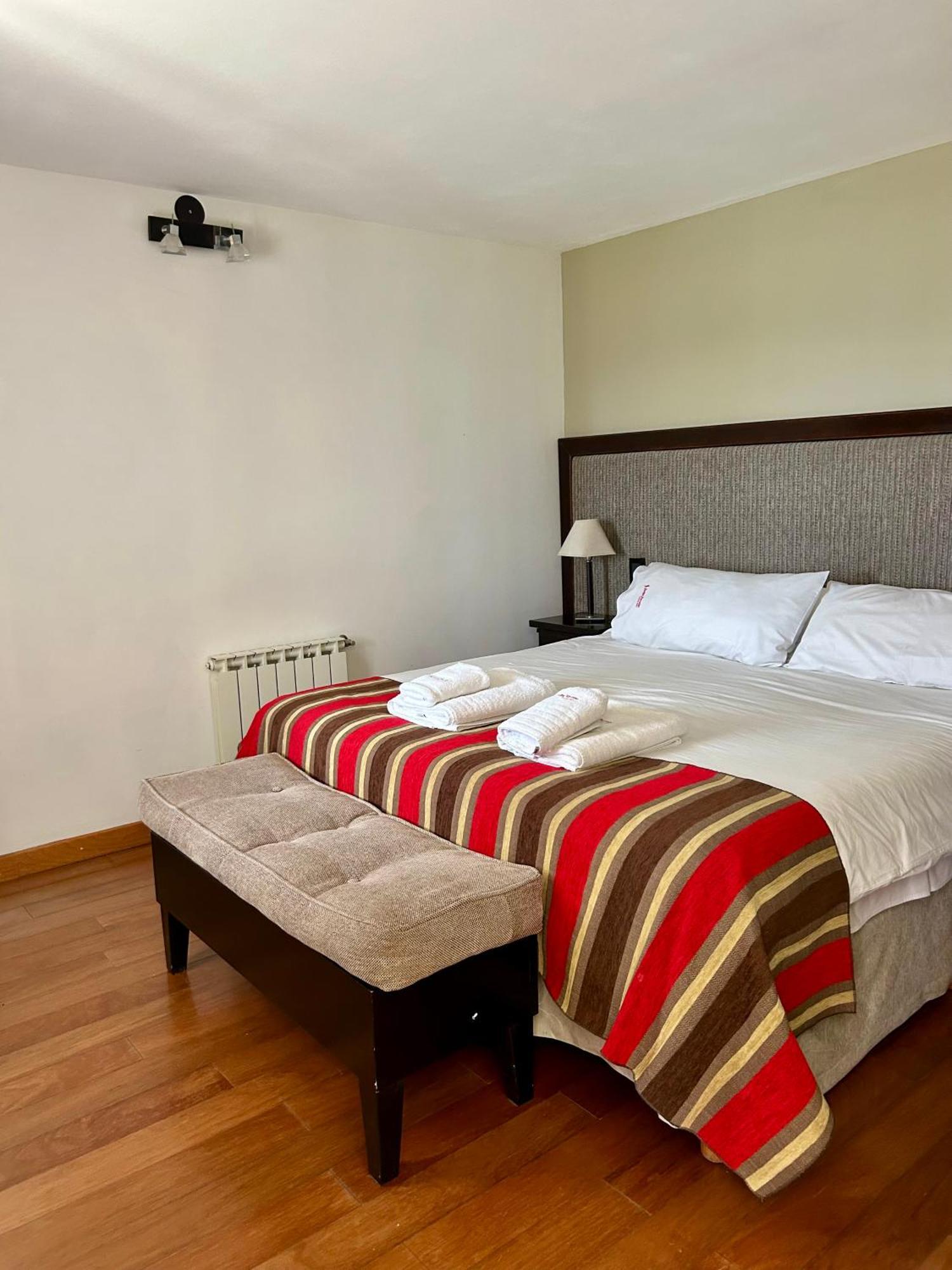 Bahia Paraiso Apart & Suites San Carlos de Bariloche Ngoại thất bức ảnh