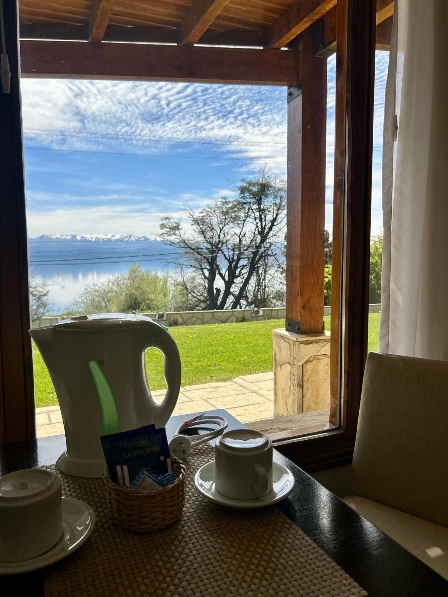 Bahia Paraiso Apart & Suites San Carlos de Bariloche Ngoại thất bức ảnh